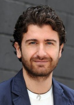 Full Alessandro Siani filmography who acted in the movie Benvenuti al nord.