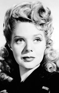 Full Alice Faye filmography who acted in the movie Hollywood Cavalcade.