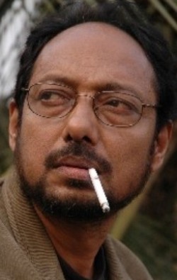 Full Anjan Dutt filmography who acted in the movie Kharij.