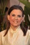 Full Ann Reinking filmography who acted in the movie Annie.