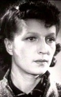 Full Anna Zarzhitskaya filmography who acted in the movie V ogne rojdyonnaya.