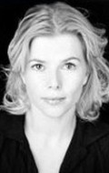 Full Anna Bjork filmography who acted in the movie Skenbart: En film om tag.