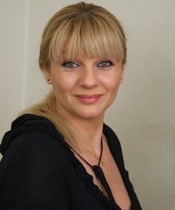 Full Anna Ardova filmography who acted in the movie Devochki.