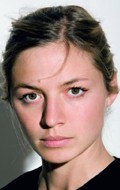 Full Annika Blendl filmography who acted in the movie Transit.