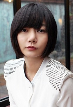 Full Bae Doo-na filmography who acted in the movie Teoneol.