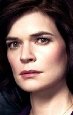 Full Betsy Brandt filmography who acted in the movie Confidence.
