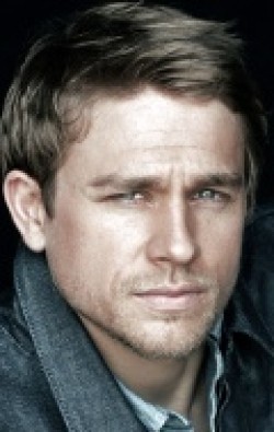 Full Charlie Hunnam filmography who acted in the movie Crimson Peak.