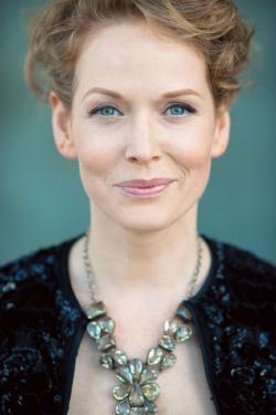Full Chelah Horsdal filmography who acted in the movie Altitude.