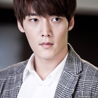 Full Choi Jin Hyuk filmography who acted in the movie God's One Move.