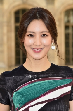 Full Claudia Kim filmography who acted in the movie The Dark Tower.