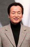 Full Dae-ro Lee filmography who acted in the movie Man chu.