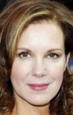 Full Elizabeth Perkins filmography who acted in the movie If These Walls Could Talk 2	.