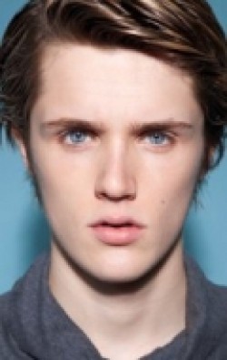 Full Eugene Simon filmography who acted in the movie My Family and Other Animals.