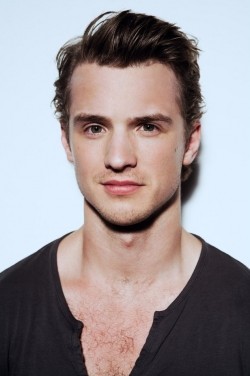 Full Freddie Stroma filmography who acted in the movie Extraterrestrial.