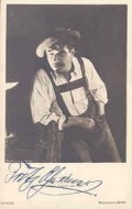 Full Fritz Greiner filmography who acted in the movie Im Kampf mit der Unterwelt.