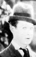 Full Harry Langdon filmography who acted in the movie Shanghaied Lovers.