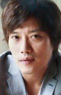Full Hee-soon Park filmography who acted in the movie Hyultu.