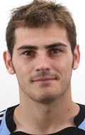 Full Iker Casillas filmography who acted in the movie Vsya jizn v perchatkah.