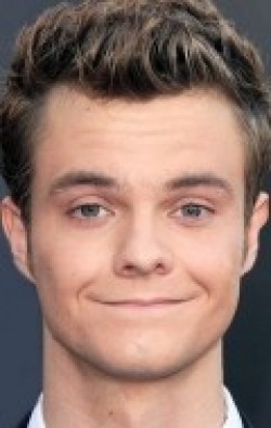 Full Jack Quaid filmography who acted in the movie Rampage.