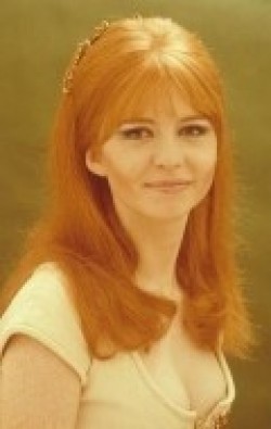 Full Jane Asher filmography who acted in the movie Dreamchild.