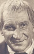 Full Jaroslav Vojta filmography who acted in the movie Neklidnou hladinou.