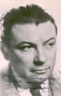 Full Jean Brochard filmography who acted in the movie Des quintuples au pensionnat.