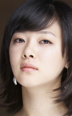 Full Ji-hyeon Min filmography who acted in the movie Ssang-hwa-jeom.