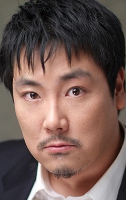 Full Jo Jin-woong filmography who acted in the movie Agasshi.