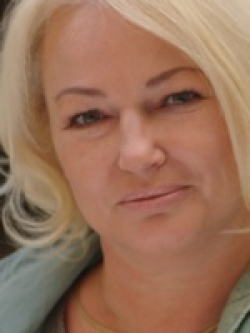 Full Judith Steinhäuser filmography who acted in the movie Fucking Berlin.