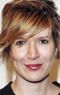 Full Julia Davis filmography who acted in the movie Lizzie and Sarah.