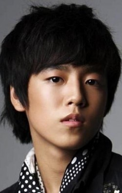 Full Lee Hyun Woo filmography who acted in the movie N.L.L: Yeonpyeong Haejeon.