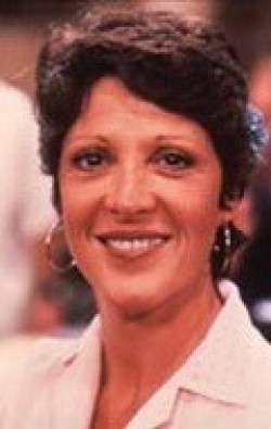 Full Linda Lavin filmography who acted in the movie Like Mom, Like Me.