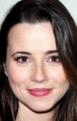 Full Linda Cardellini filmography who acted in the movie Daddy's Home.