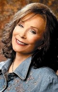 Full Loretta Lynn filmography who acted in the movie Johnny Cash's America.