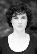 Full Lucy Brooks filmography who acted in the movie A Waste of Shame: The Mystery of Shakespeare and His Sonnets.
