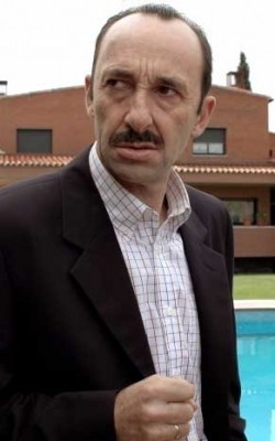 Full Manuel Manquina filmography who acted in the movie Torrente, el brazo tonto de la ley.