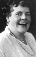 Full Marie Dressler filmography who acted in the movie Caught Short.