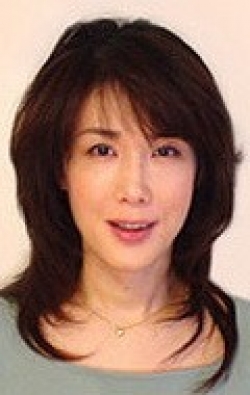 Full Mariko Tsutsui filmography who acted in the movie Fuchi ni tatsu.
