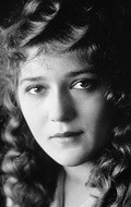 Full Mary Pickford filmography who acted in the movie Through the Back Door.