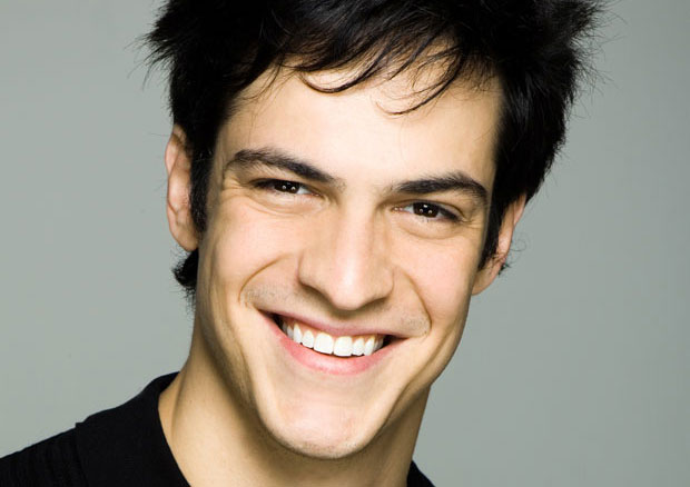 Full Mateus Solano filmography who acted in the movie Alice.