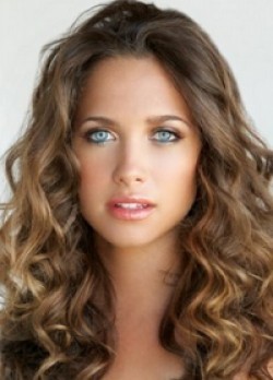Full Maiara Walsh filmography who acted in the movie The Starving Games.