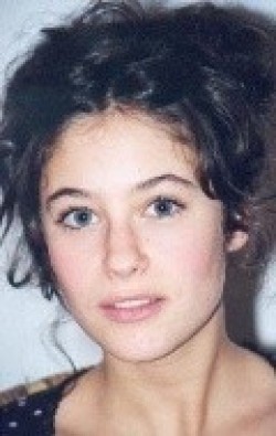 Full Melanie Bernier filmography who acted in the movie Populaire.