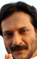 Full Milind Gunaji filmography who acted in the movie Fareb.