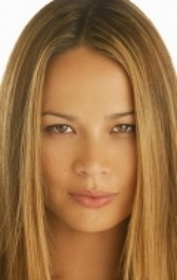 Full Moon Bloodgood filmography who acted in the movie Eight Below.
