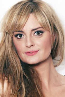 Full Morgana Robinson filmography who acted in the movie Set the Thames on Fire.