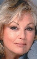 Full Mylene Demongeot filmography who acted in the movie Sotto dieci bandiere.