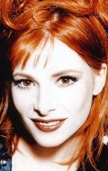 Full Mylene Farmer filmography who acted in the movie Sans logique.