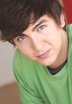 Full Nicholas Braun filmography who acted in the movie Kites.