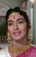 Full Nutan filmography who acted in the movie Saudagar.