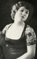 Full Ouida Bergere filmography who acted in the movie Screen Snapshots Series 18, No. 10.